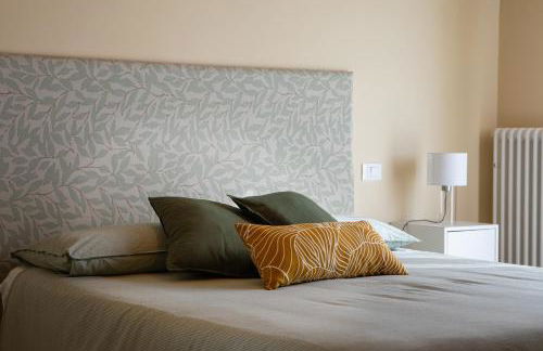 Casa con ampio terrazzo, vista lago e giardino - Foto 12