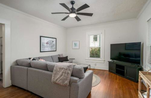 Crimson Tide Cottage- 2 King Beds- 2 5 miles to UA - Foto 7