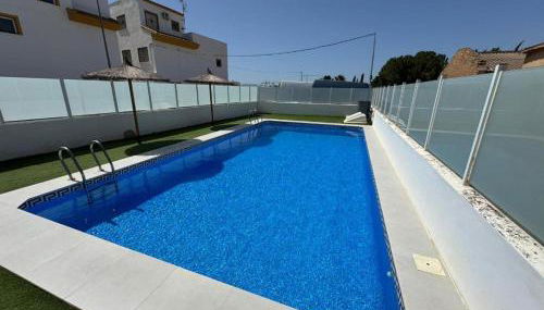 Modern 3 Bed House with shared pool in Los Alcazares - Foto 4