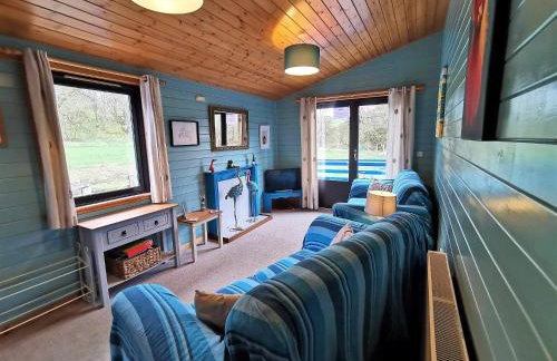 Glen Bay - 2 Bed Lodge on Friendly Farm Stay with Private Hot Tub - Foto 5