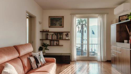 Casa Cotima by Quokka 360 - Lakefront Terrace In Campione - Foto 4