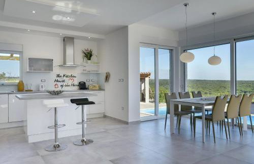 Villa in Peroj With Pool Near Barbariga Beach - Photo 10