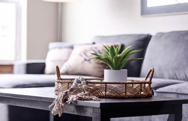 Spectacular Townhome Near Breweries and River District! - Foto 13