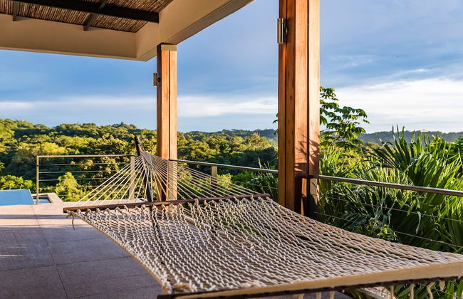 Luna Magnifica - Luna 18 - Photo 25