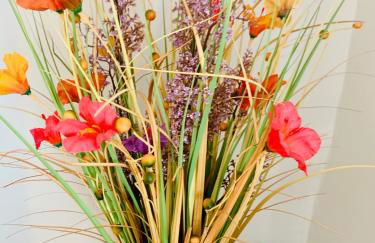 The Beautiful Bobbin - Premium Cottage with views, local walks, wood burner & pubs - Photo 17