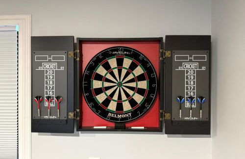 Sparkling Saratoga 3BR home near Track and SPAC Dogs - Foto 6