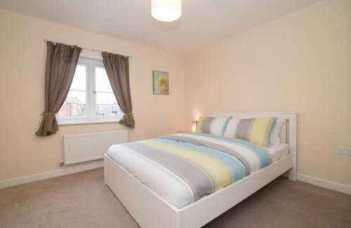 Lovely Two Bed detached house with Parking - Foto 32