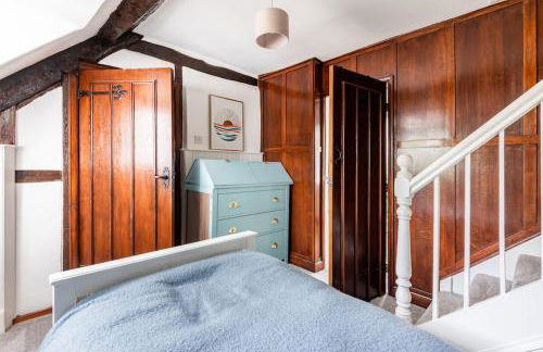 Cotswold Cheltenham, whole house with hot tub - Photo 78