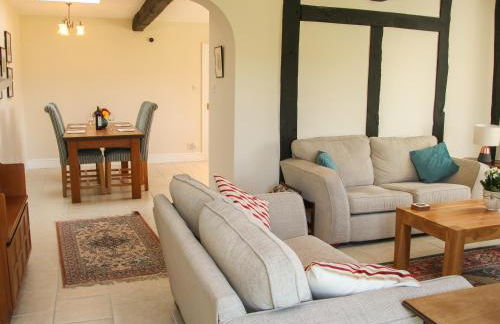 The Stables - Photo 4