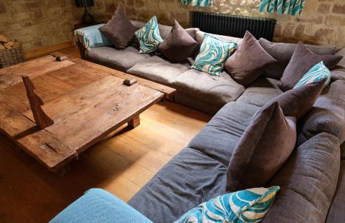 Woodpecker Loft at Millfields Farm Cottages - Photo 4