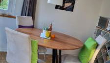 Stadtnahe Wohnung mit kl.Balkon und Parkplatz - Photo 3