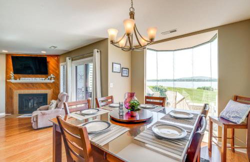 Sun-Filled Condo with Smith Mountain Lake Views - Foto 1