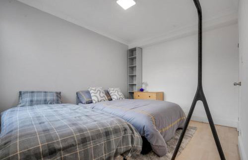 Luxury House London near Subway Station N15 - Foto 13