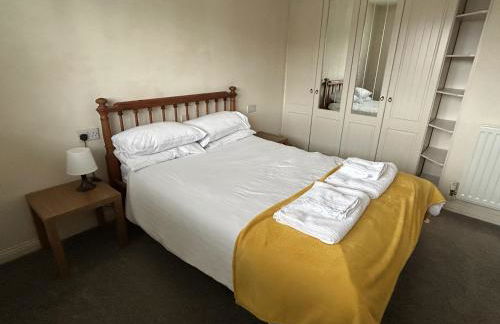 Quiet 3 bed semi with off street parking - Foto 31