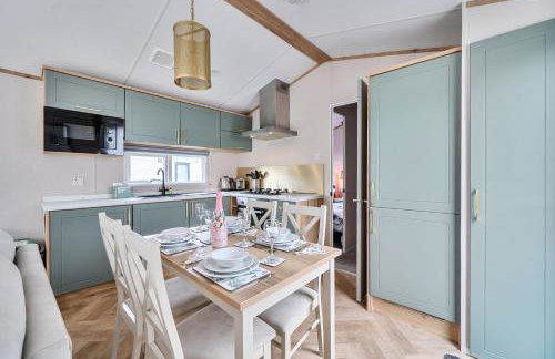 Dog friendly park 5 miles from Bude 2 bed caravan - Foto 4