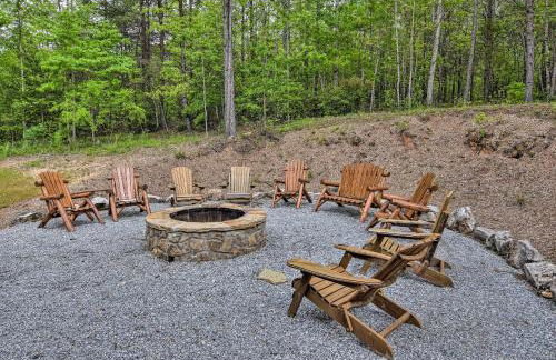 Rustic Sunset Escape on 67 Acres Outdoor Kitchen - Foto 2