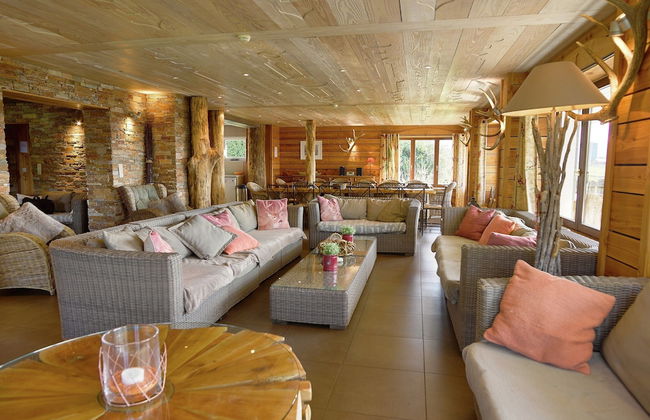 Luxurious Holiday Home in Stoumont With Pool & Bar - Foto 13