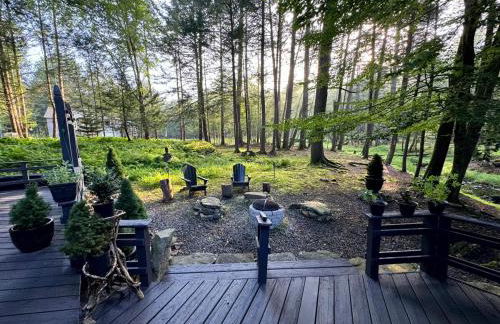 Enchanted Fox Dell Cottage - Foto 14