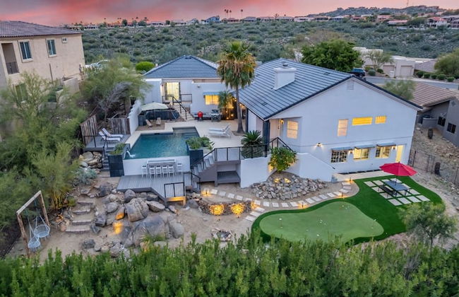 Sunburst Estate Htd Pool Putt Grn Sleeps 14 - Foto 1