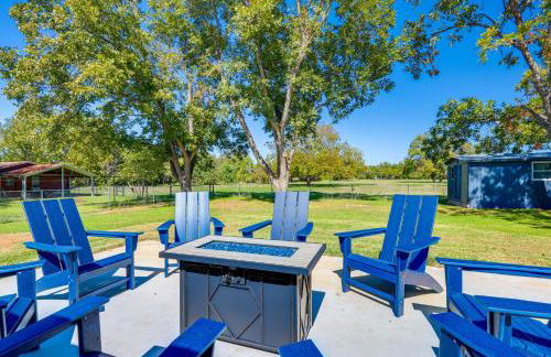 BBQ Ready and Fire Pit Chic Johnson City Home - Foto 28