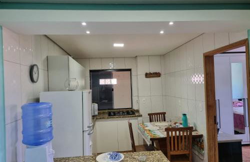Lindo Apartamento, WiFi Rápido, 2 Banheiros, Suíte, Sala Confortável, Cozinha Completa, Microondas, Entrada Privativa, Perto do Shopping Pátio Matosinhos, 5 min do Centro Histórico - Foto 19