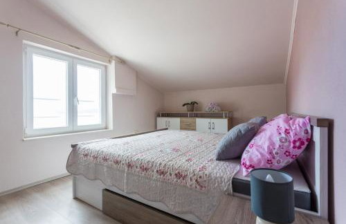 Apartment Robi - Photo 4