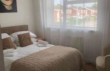 Modern house close to amenities St Ives Cambs - Foto 1