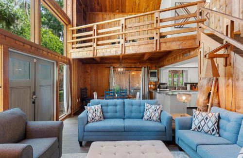 Serene Lakeside Retreat- 3 Bdr Romantic Getaway - Foto 1