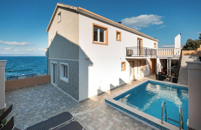 Beachfront Holiday Home - Foto 15