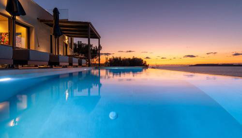 Almos Villas - Foto 1, sunbed