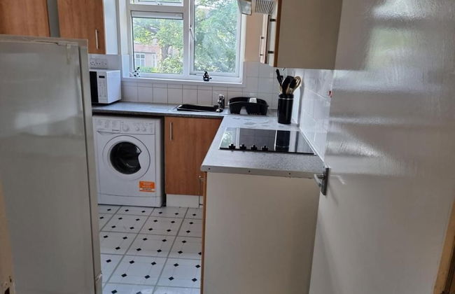 Captivating 2-bed Apartment in Belvedere - Foto 4