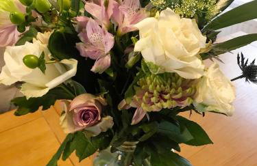 Emerson House, dog friendly with log burner close to waters edge and harbour - Photo 33