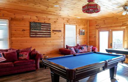 Sublime Vacation Rental for Unforgettable Family or Group Vacations in Dobson, North Carolina - Foto 32