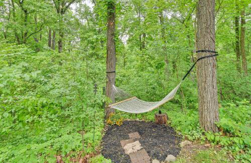 Walk to Kelsey Lake Cassopolis Home with Yard! - Foto 19