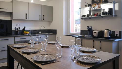 Magnifique*T4*centre ville*WIFI*Billard*Netflix* - Foto 5, stove, toaster