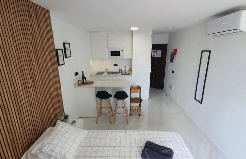 BlumLuxury Apartment - Photo 8