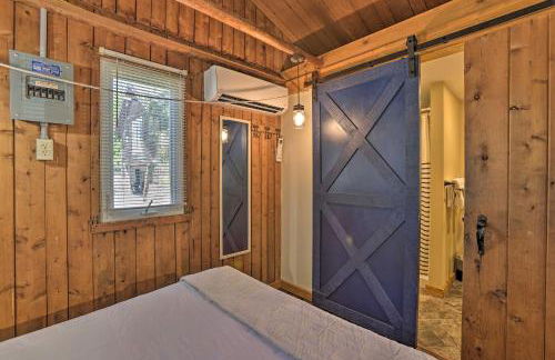 Steps to Beach! Dog-Friendly Suttons Bay Cottage - Foto 12