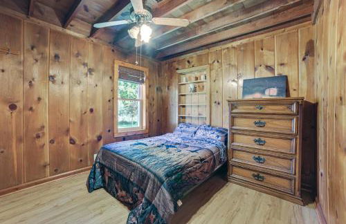 Lupton Cabin Near Lake and Trails - Fire Pit and More! - Foto 13