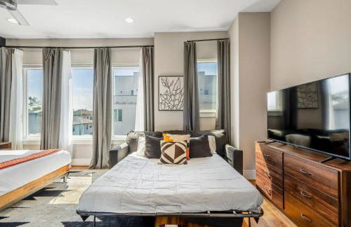 Luxury Downtown Getaway with Breathtaking Views - Foto 17