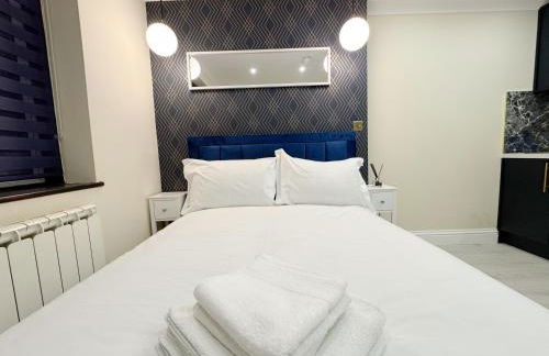 Modern Studio near Wembley with Easy Transport - Foto 19