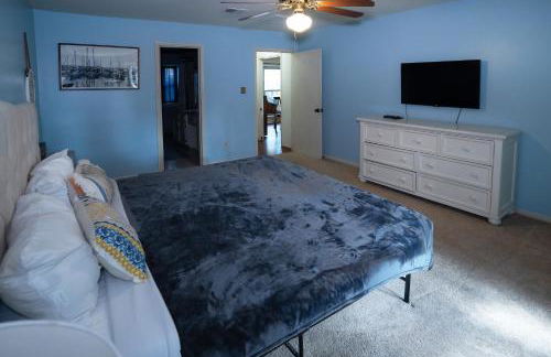 Spacious and quiet 4 bed 3 and a half bath home away from home in Katy Texas - Foto 24