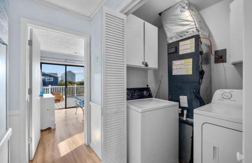 Pets OK Beach Home, Short Walk Beach Access, and Views - Foto 43