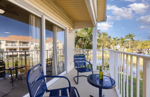 Pondview Modern Farmhouse Condo Half Mile to Beach - Foto 5