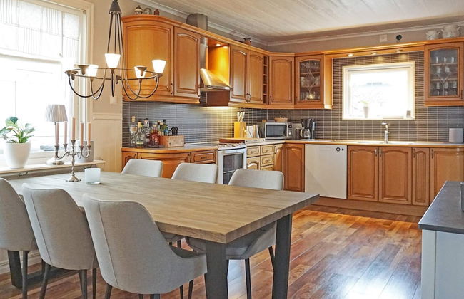 Villa in Town Near Sea and Beach - Foto 20