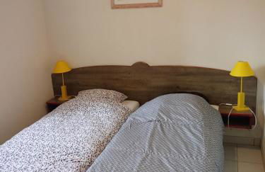 T3 village goelia rez de jardin - Photo 2