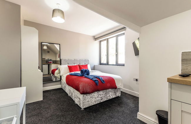 Stay Sleep Rest- Derby Road - Photo 10