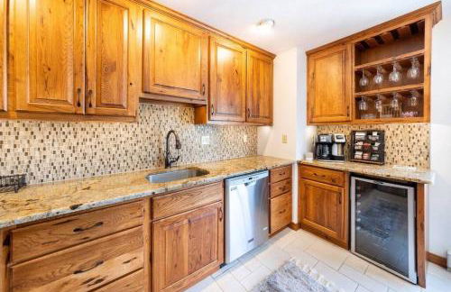 Luxury Seven Springs Condo- 3 Bed & Loft, 3 Bath - Foto 5