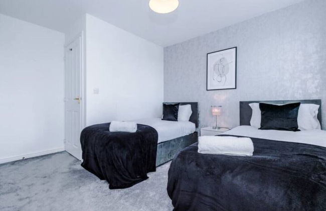 Lovely three bed home Manchester - Foto 2