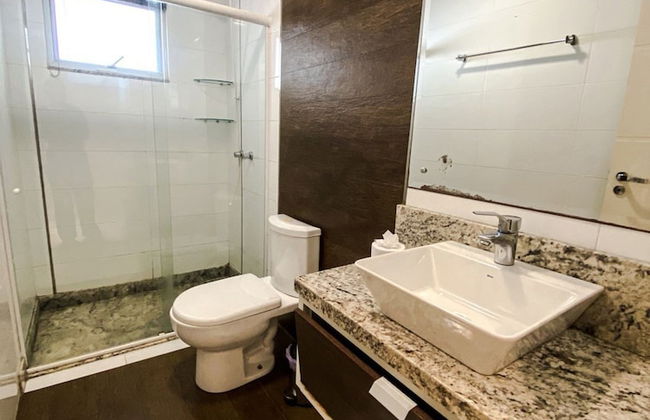 Casa com piscina 5 suites 1 quarto e AC - Foto 42