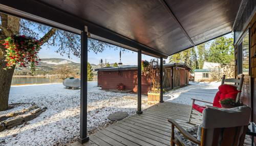 MacArthur Lakefront • Sunroom • Sleeps 6 - Foto 4